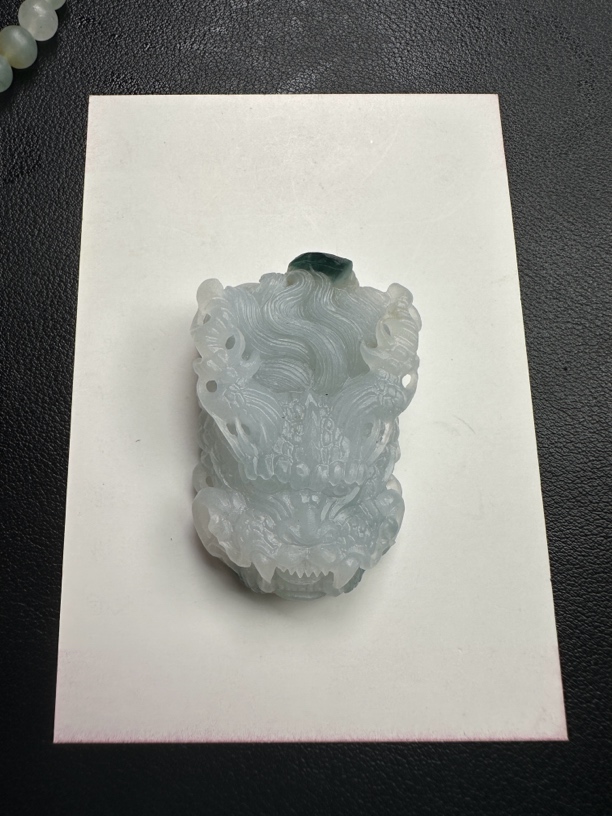 纯天然缅甸A货翡翠龙头