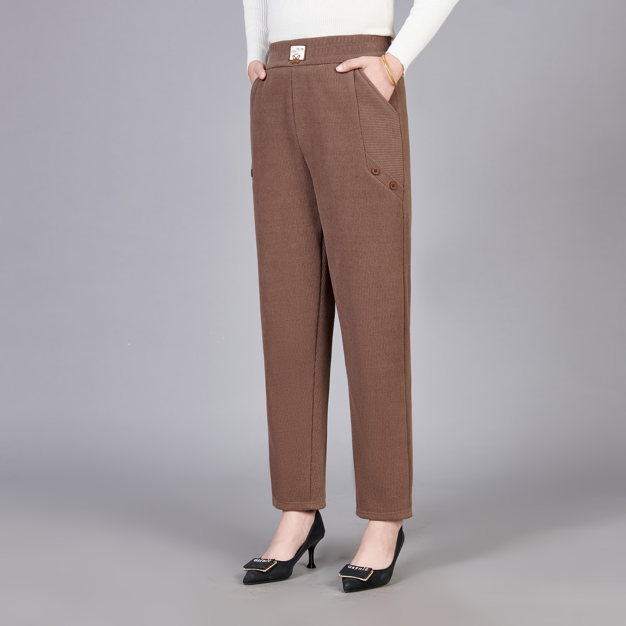 2025春季新款时尚宽松裤子春秋妈妈外穿哈伦裤女士中年显瘦休闲裤