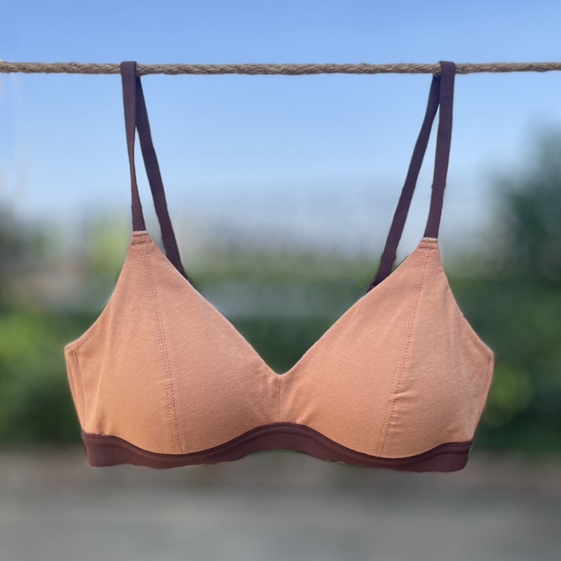 三角杯文胸薄款棉质内衣一体式固定杯小胸舒服裸感不勒吸汗透气