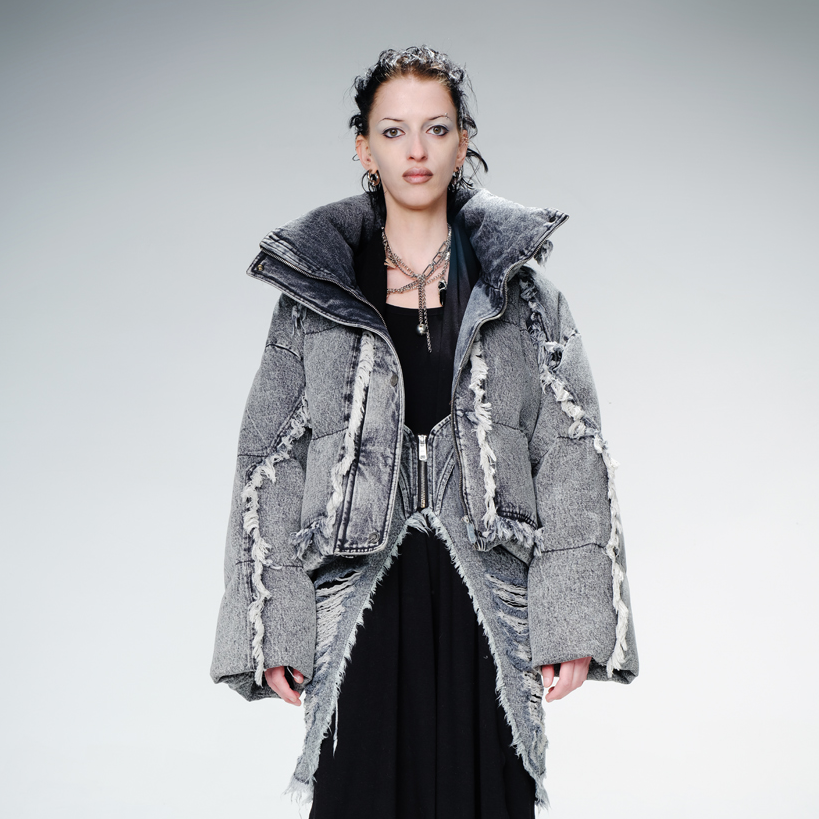 NN-NORTH NODE ‘草堆养育的面包’90白鸭绒牛仔羽绒服