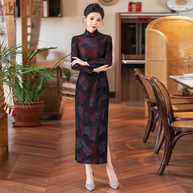 A269秋冬2025新款气质优雅旗袍连衣裙大气修身年轻得体国风中国风