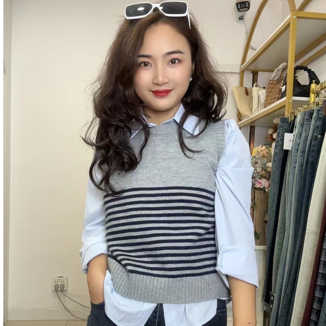 秋季网红衬衣毛线背心两件套