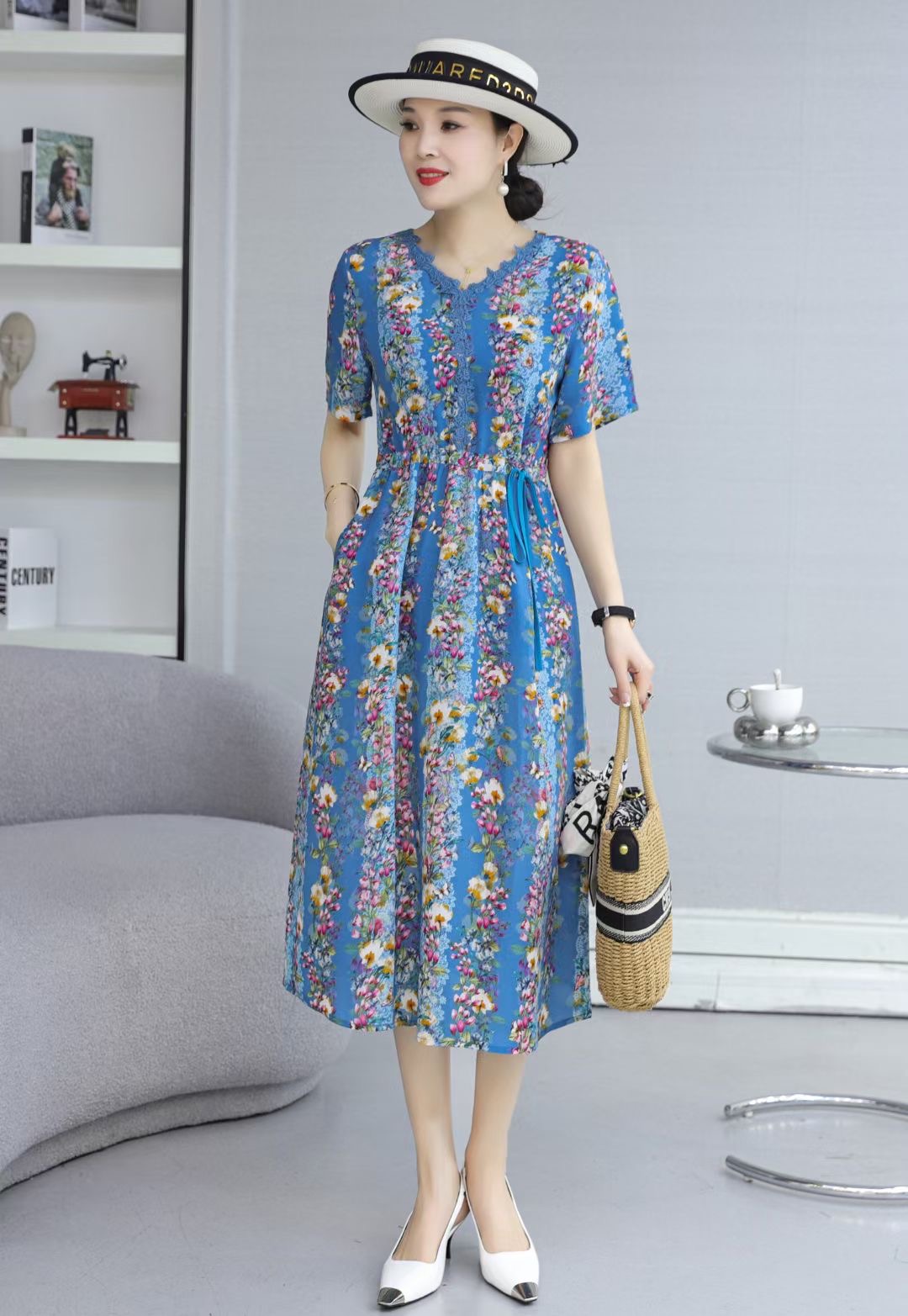 V领双绉印花高档连衣裙 夏季时尚显瘦长款洋气轻薄裙子大码妈妈装