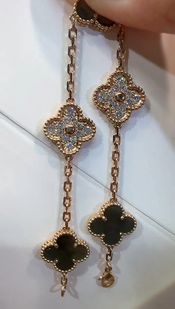 【闪购商品】钻石手链18K金镶嵌灰贝隔钻