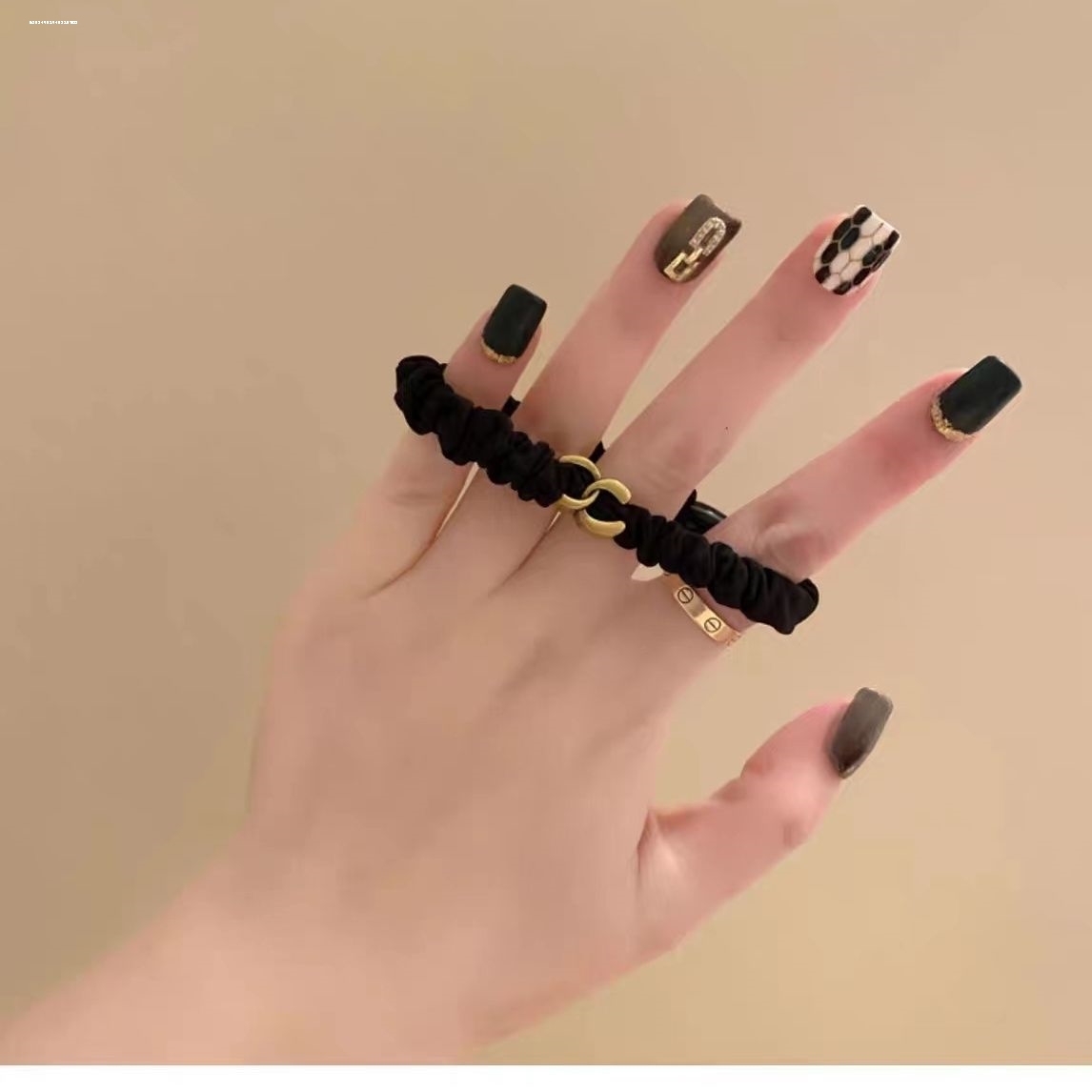 耐用高马尾甜妹双C小肠发圈质感少女新款皮筋扎发弹性好设计发饰
