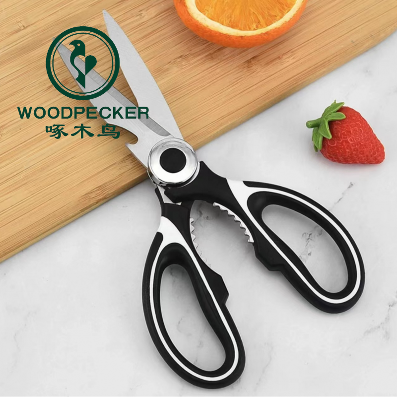 厨房轻盈剪刀到手一把