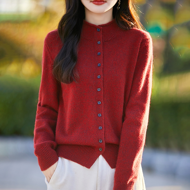 秋冬暖厚新款纯色多扣通勤静谧时光加厚卷边短款羊毛开衫羊毛衫