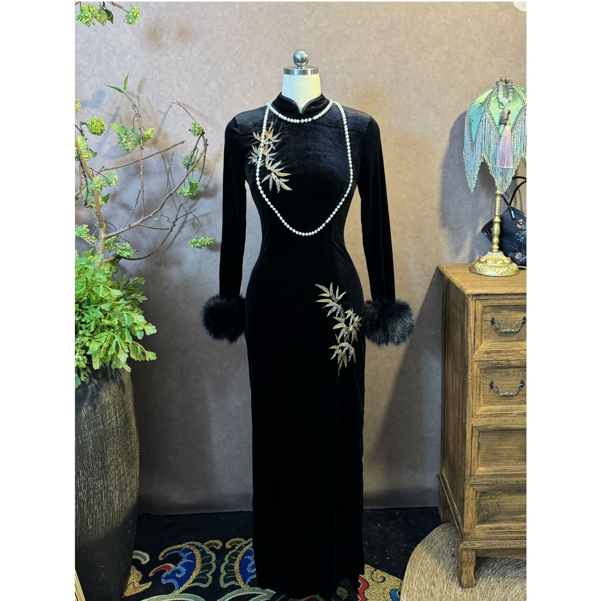 四月芳菲【丝绒黑金竹】弹力针织气质显瘦复古收腰修身性感长款旗袍