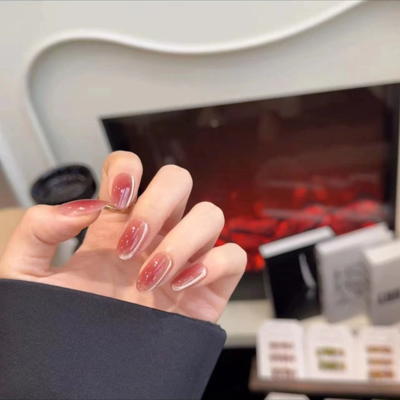 （红柚)高级简约大气显白手工穿戴甲