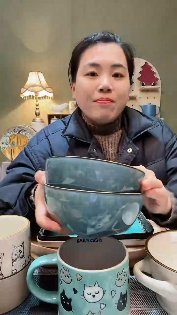 【闪购商品】陶瓷瓷片2个方底6英寸碗  微瑕满20发货