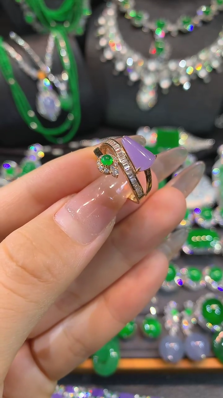 【闪购商品】翡翠戒指18K金镶嵌戒指