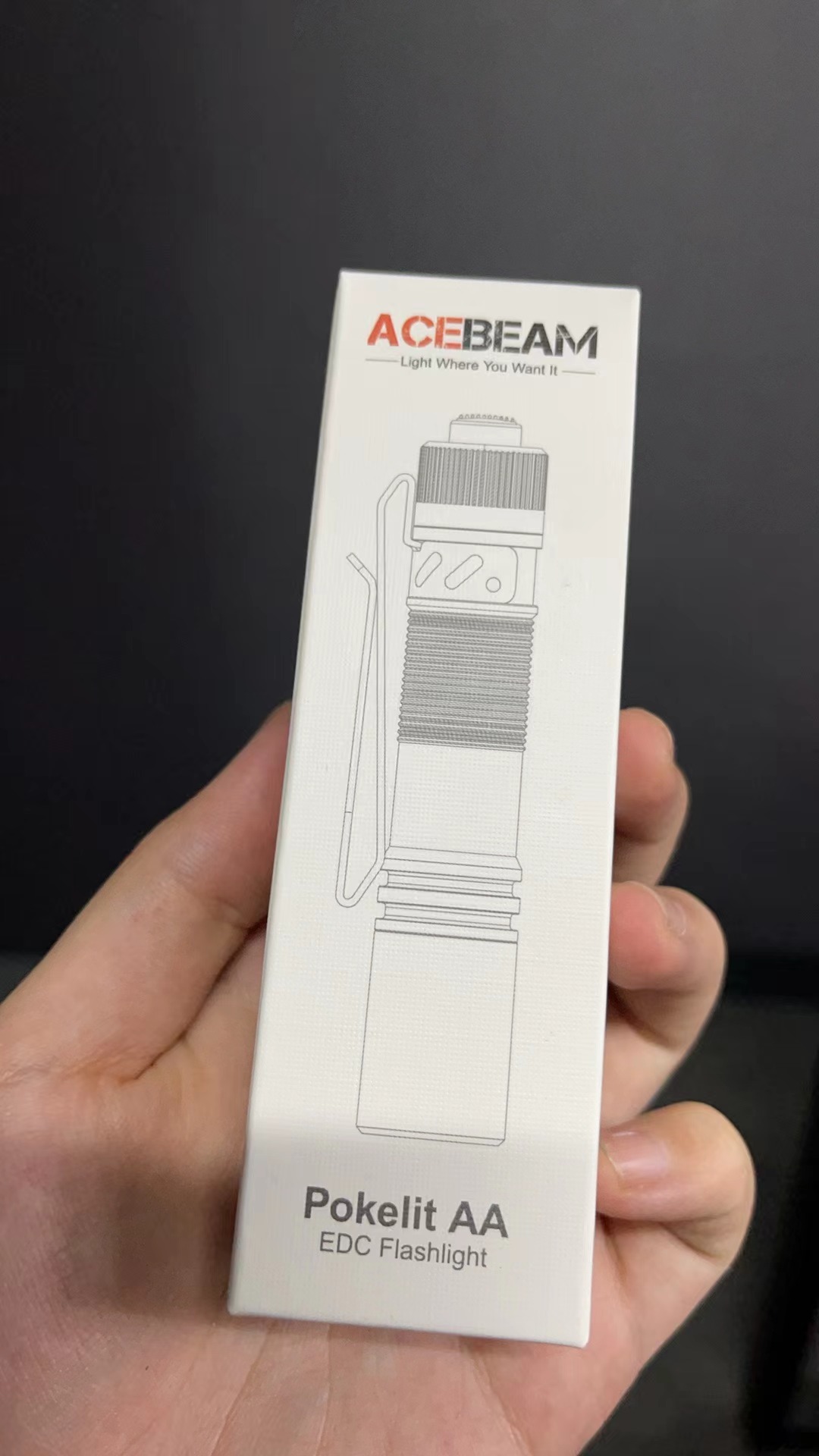 ACE手电筒默认微瑕 同天中两个只发1 不指定手电