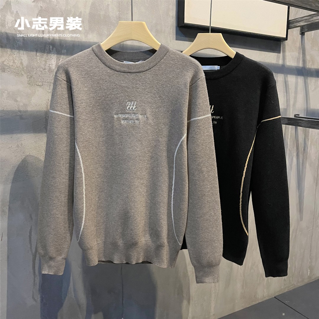 【断码五折】保暖圆领毛衣简约字母小刺绣修身长袖内搭针织衫男