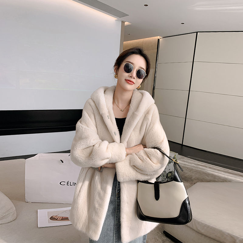 2023新款连帽进口高级天鹅绒中长年轻款貂皮大衣女水貂毛外套女