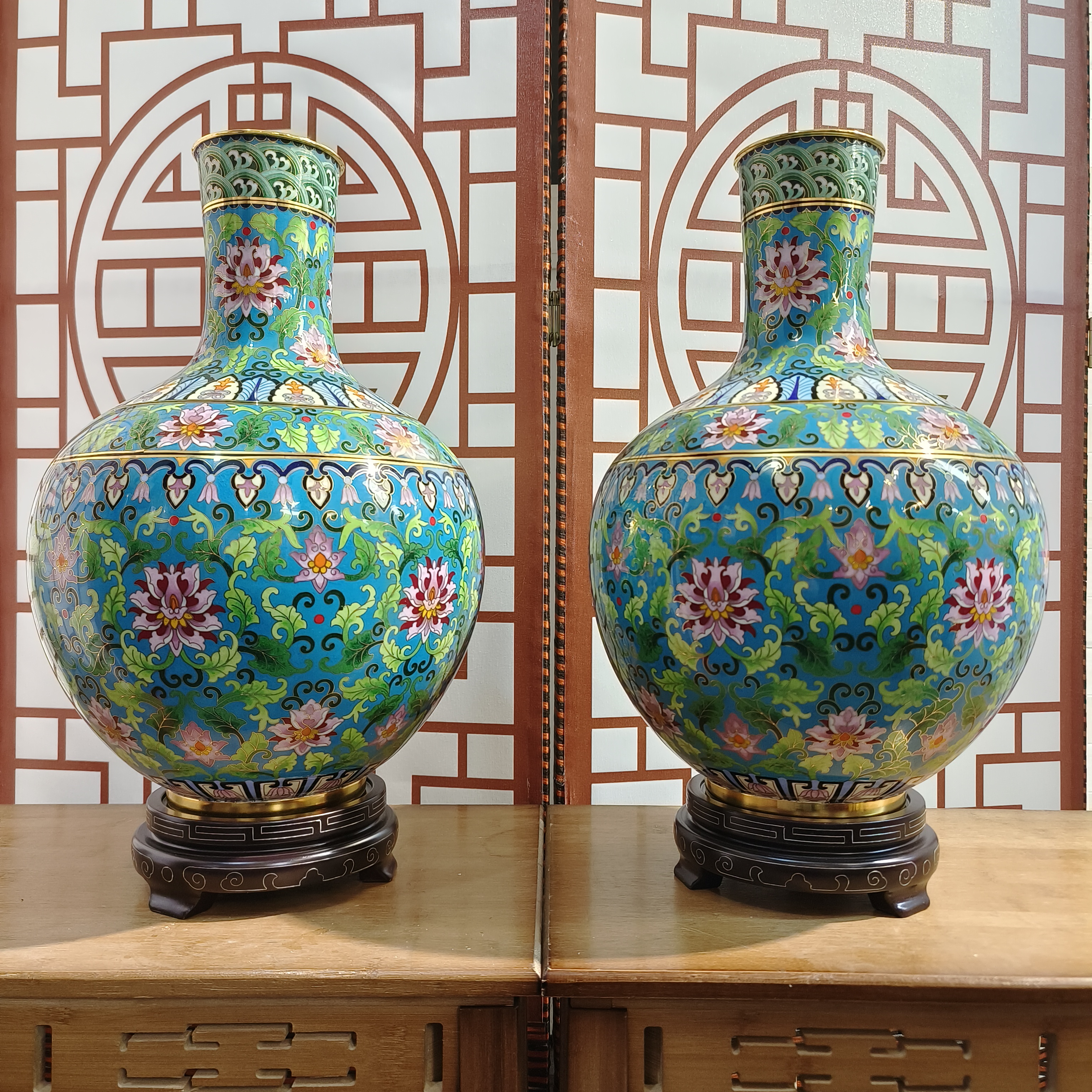 精品景泰蓝紫铜胎掐丝珐琅缠枝莲花天球瓶45cm