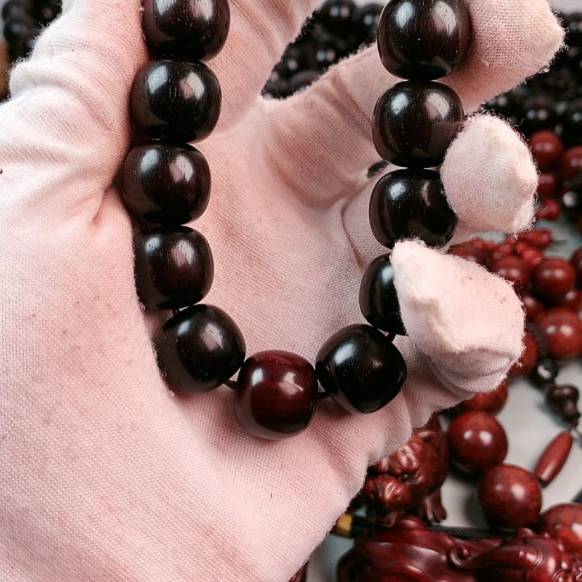 【闪购商品】血檀手串/手链15×16