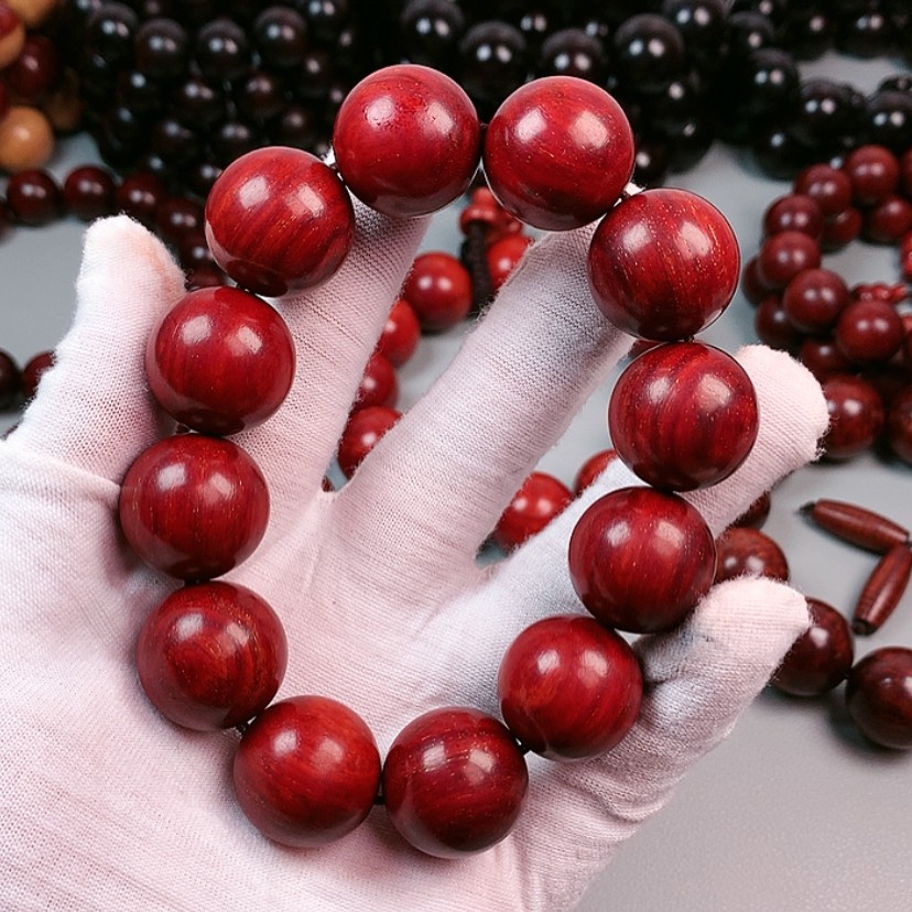 【闪购商品】血檀手串/手链嗨****旅2.0