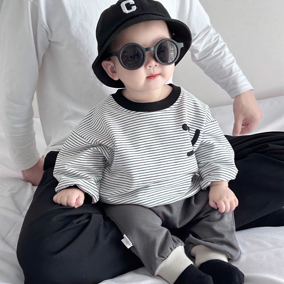 婴儿条纹休闲分体套装衣服新款春秋宝宝超萌洋气两件套小童