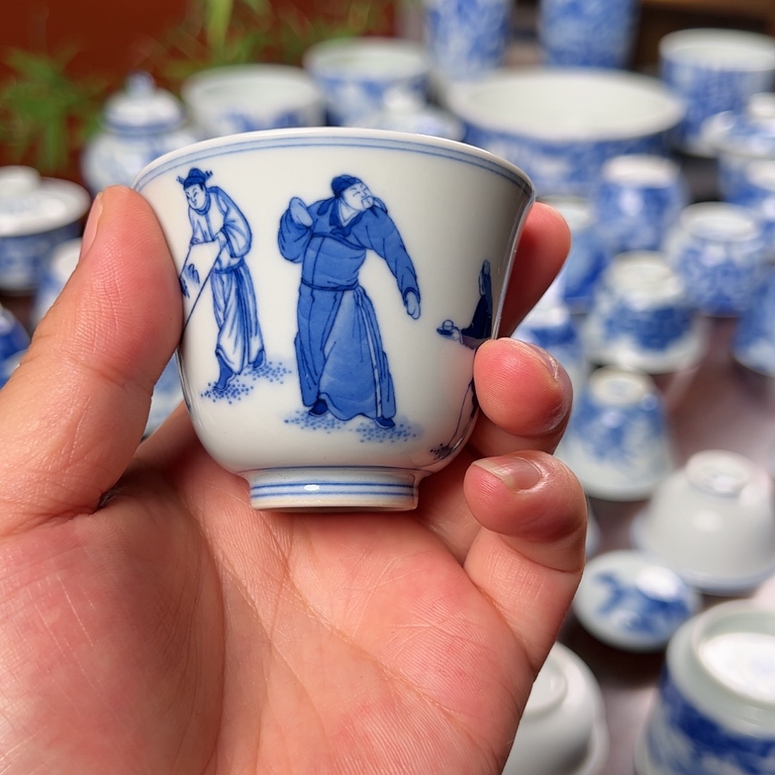 杯手绘仿康熙青花人物饮中八仙主人杯