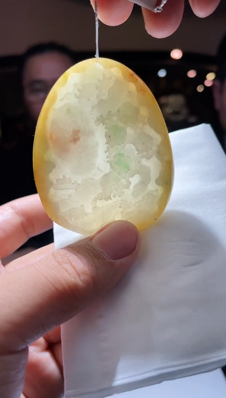 【闪购商品】定制翡翠未镶嵌21-毛货挂件需要抛光