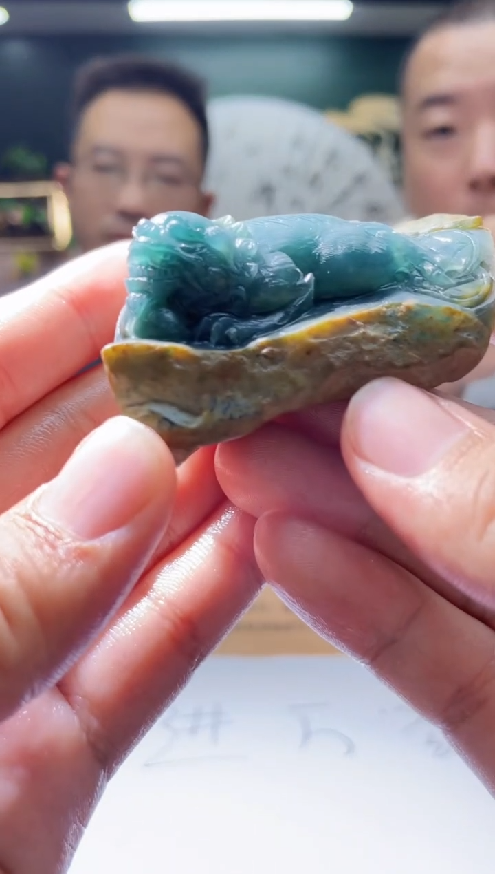 【闪购商品】定制翡翠未镶嵌79-毛货挂件需要抛光