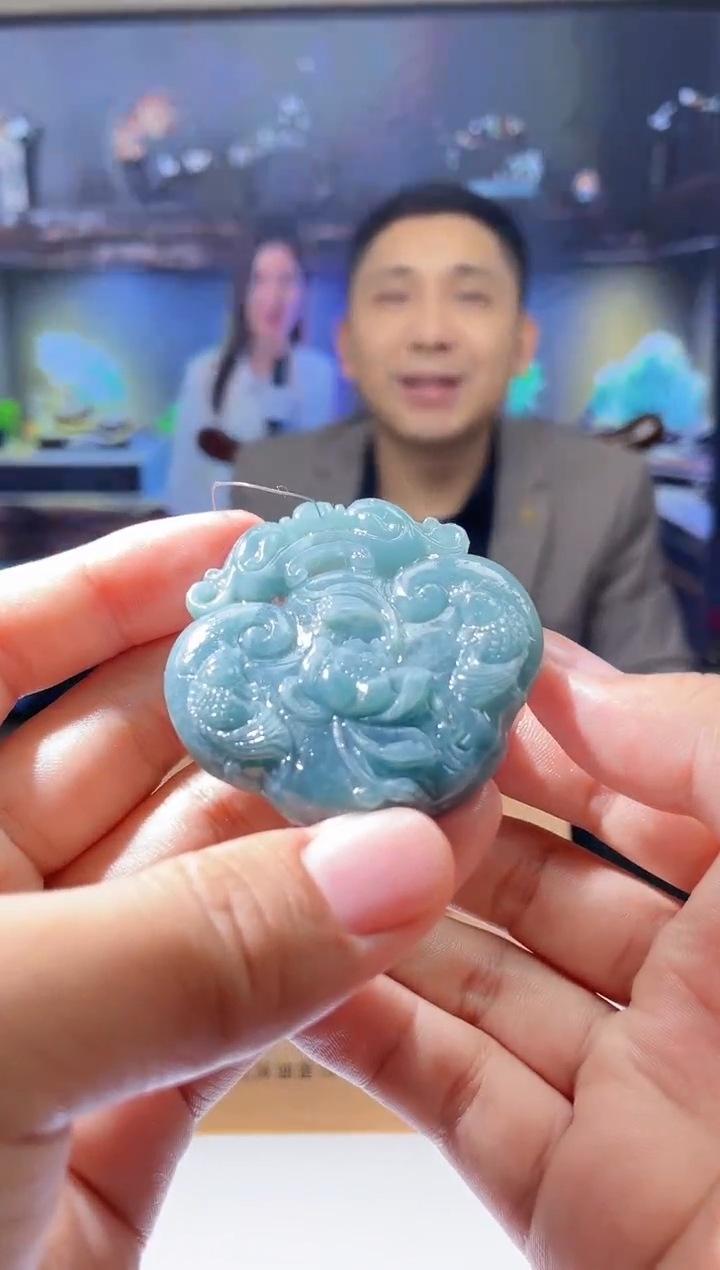 【闪购商品】定制翡翠未镶嵌33-毛货挂件需要抛光