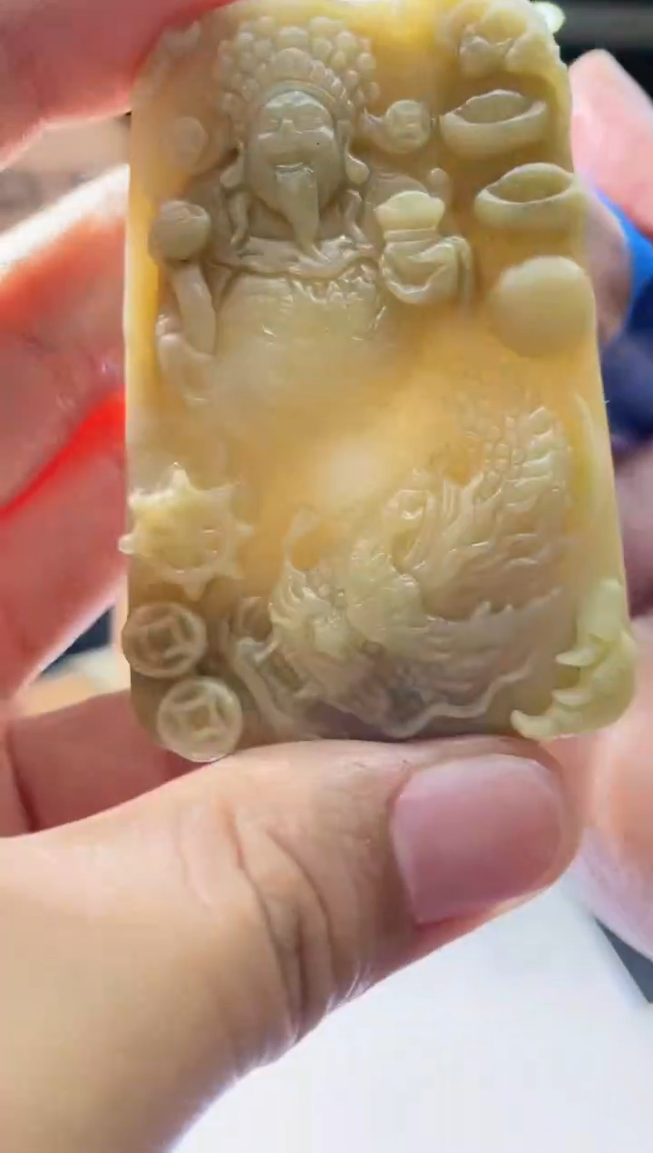 【闪购商品】定制翡翠未镶嵌-毛货挂件需要抛光