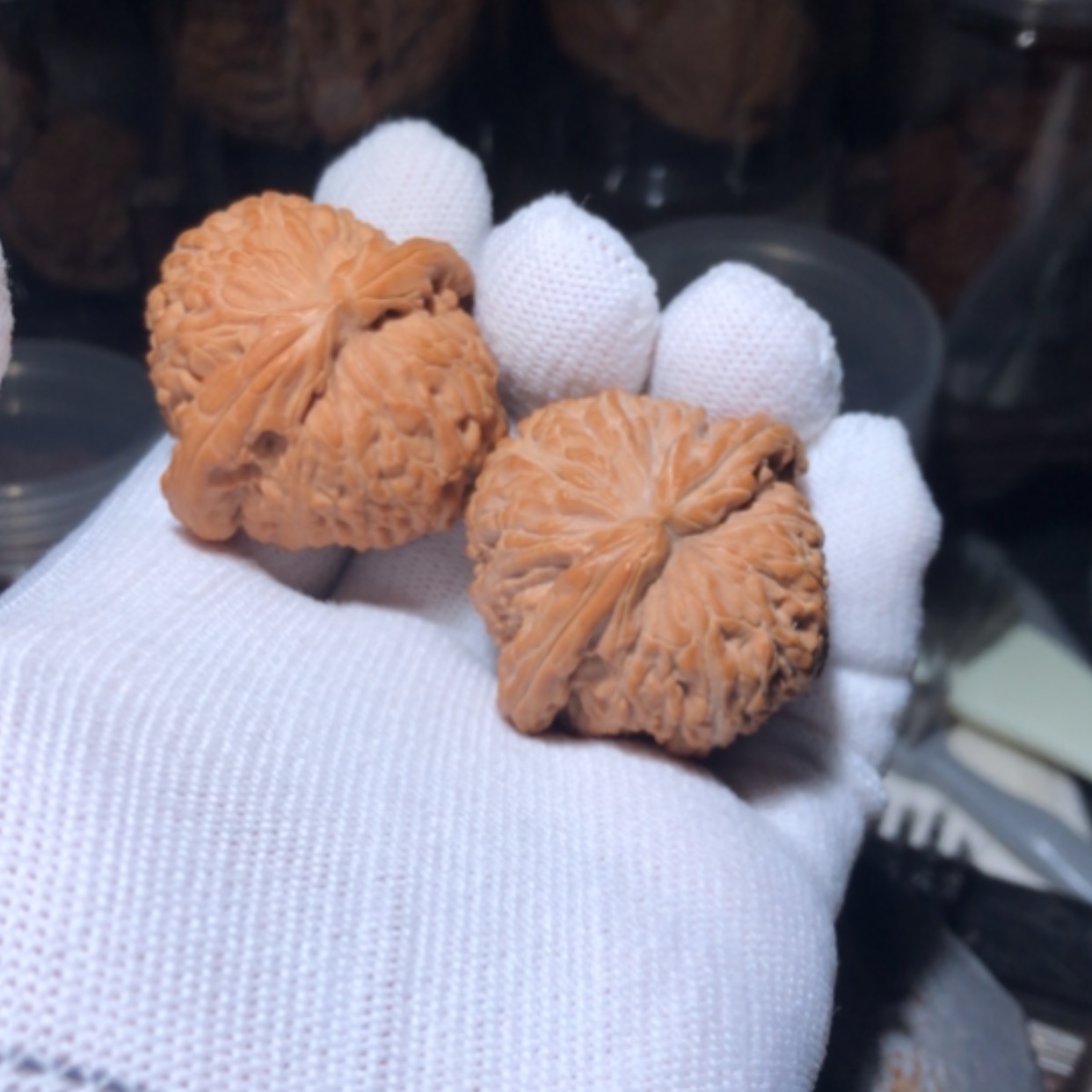 【闪购商品】文玩核桃吊坠顺*
