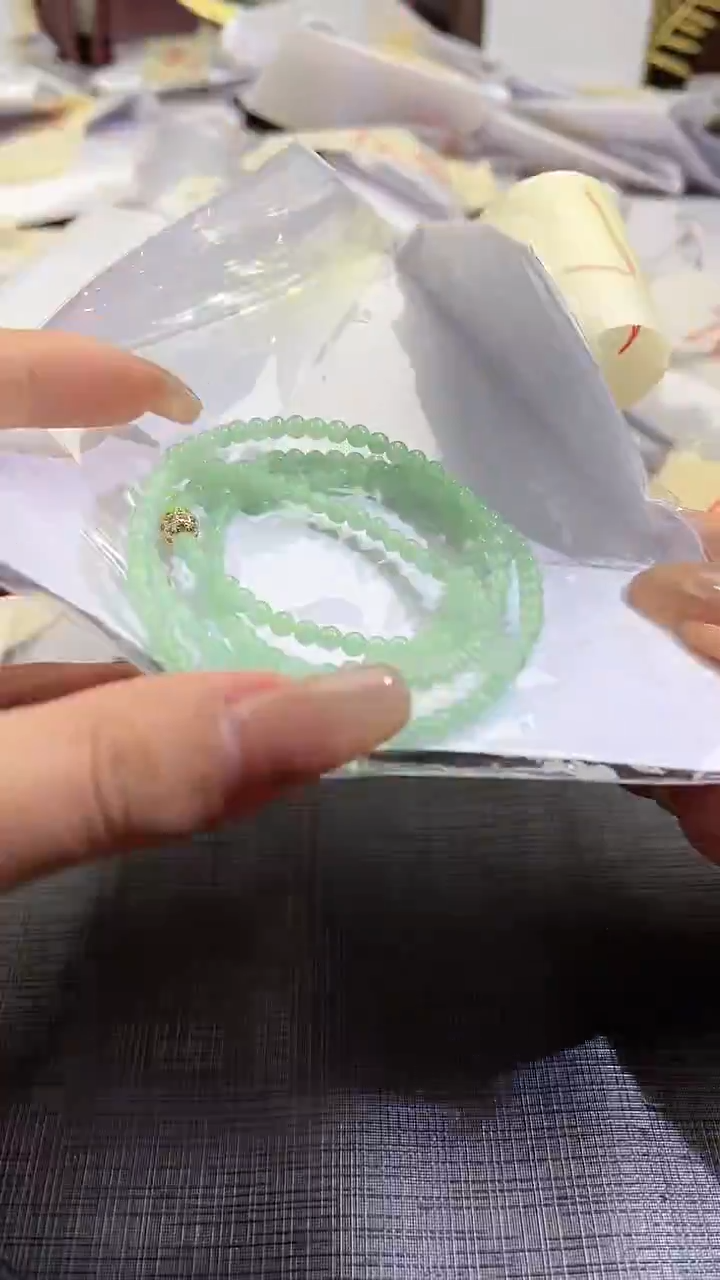 【闪购商品】翡翠颈饰未镶嵌100659846