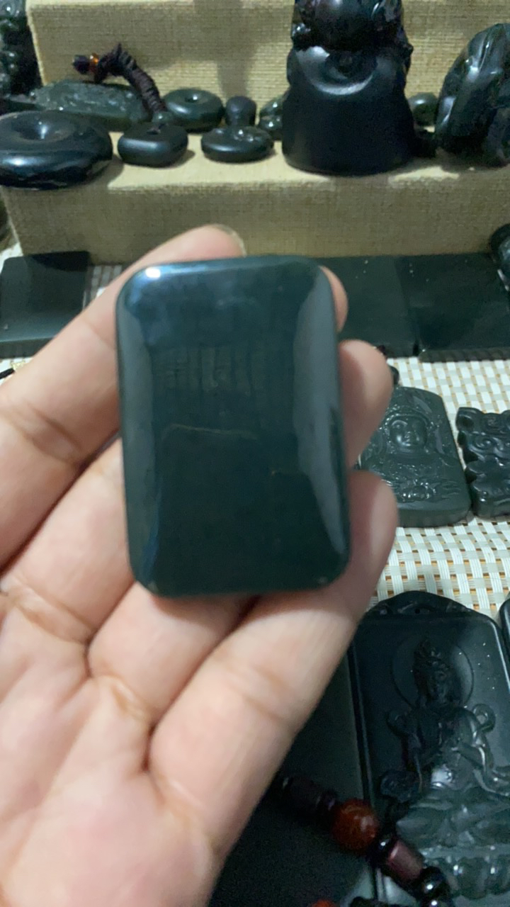 和田玉青玉面包无事牌