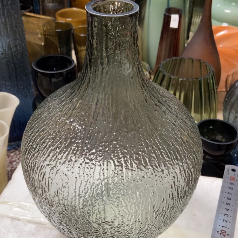 【闪购商品】玻璃花瓶灰色大肚子