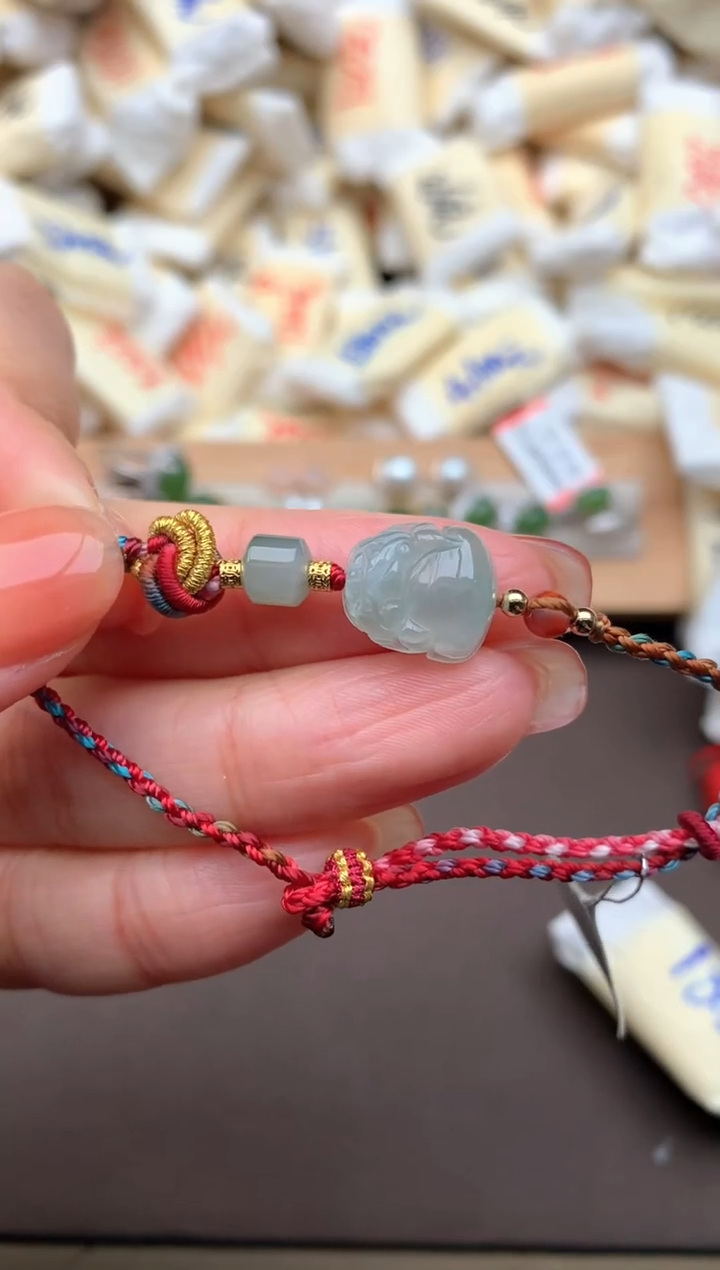 【闪购商品】翡翠手绳未镶嵌1