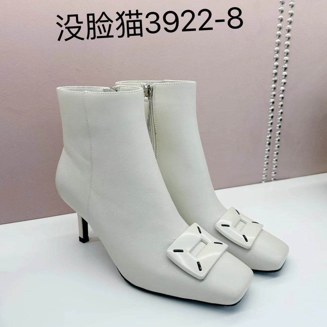 没脸猫冬季真皮气质百搭时尚方头细跟高跟单里靴子3922-8
