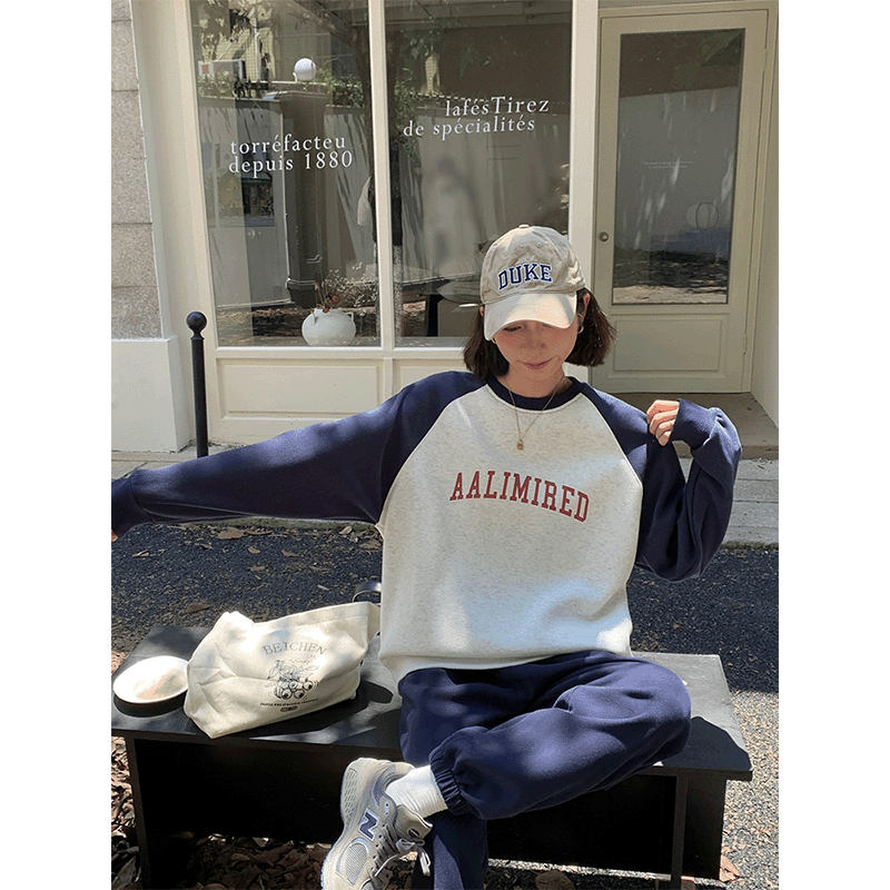 美式藏青色拼接圆领无帽卫衣女秋冬爆款2024新款加绒加厚上衣即墨
