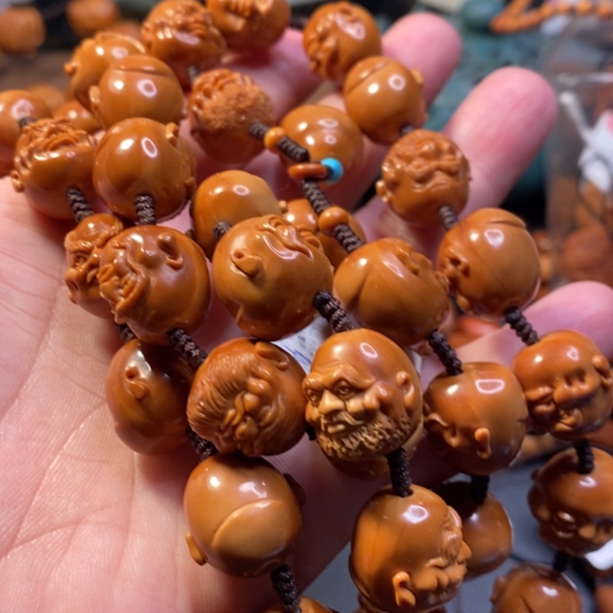 【闪购商品】橄榄核核雕宁****部