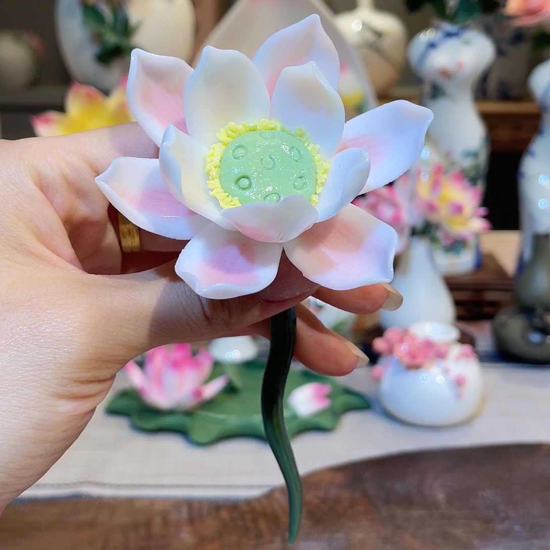 摆件手工陶瓷精致摆件