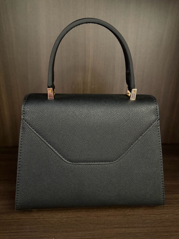 成熟时尚职业手提包（拍一发二，+主播同款手链）