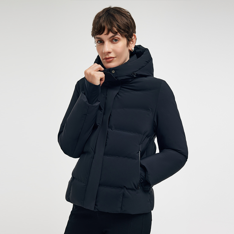 歌莉娅 冬季新品 压胶极寒连帽鹅绒羽绒服 1CNC8B780