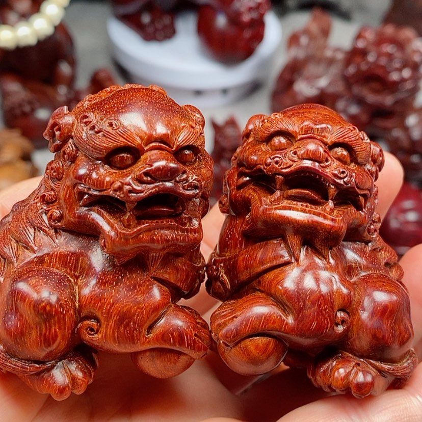 【闪购商品】印度小叶紫檀082戴*