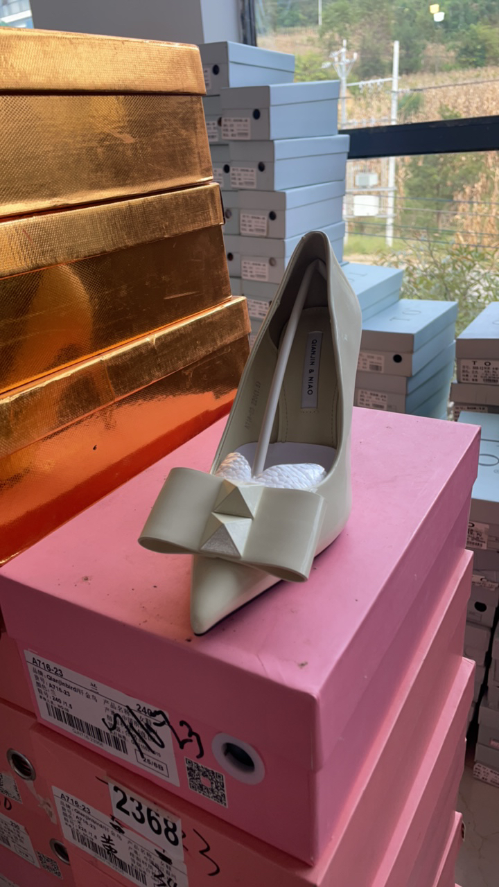 时尚高端精品高跟女鞋716-23