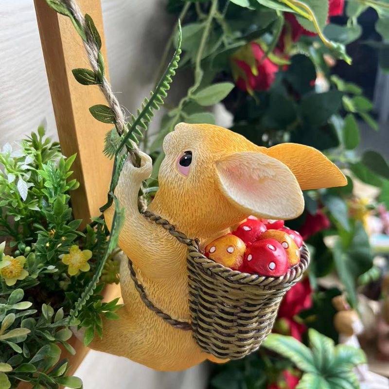 可爱动物攀登小兔子壁挂民宿户外花园摆件庭院爬树上造景管道装饰