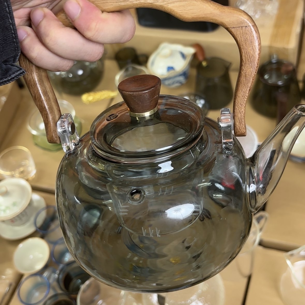 【闪购商品】玻璃1