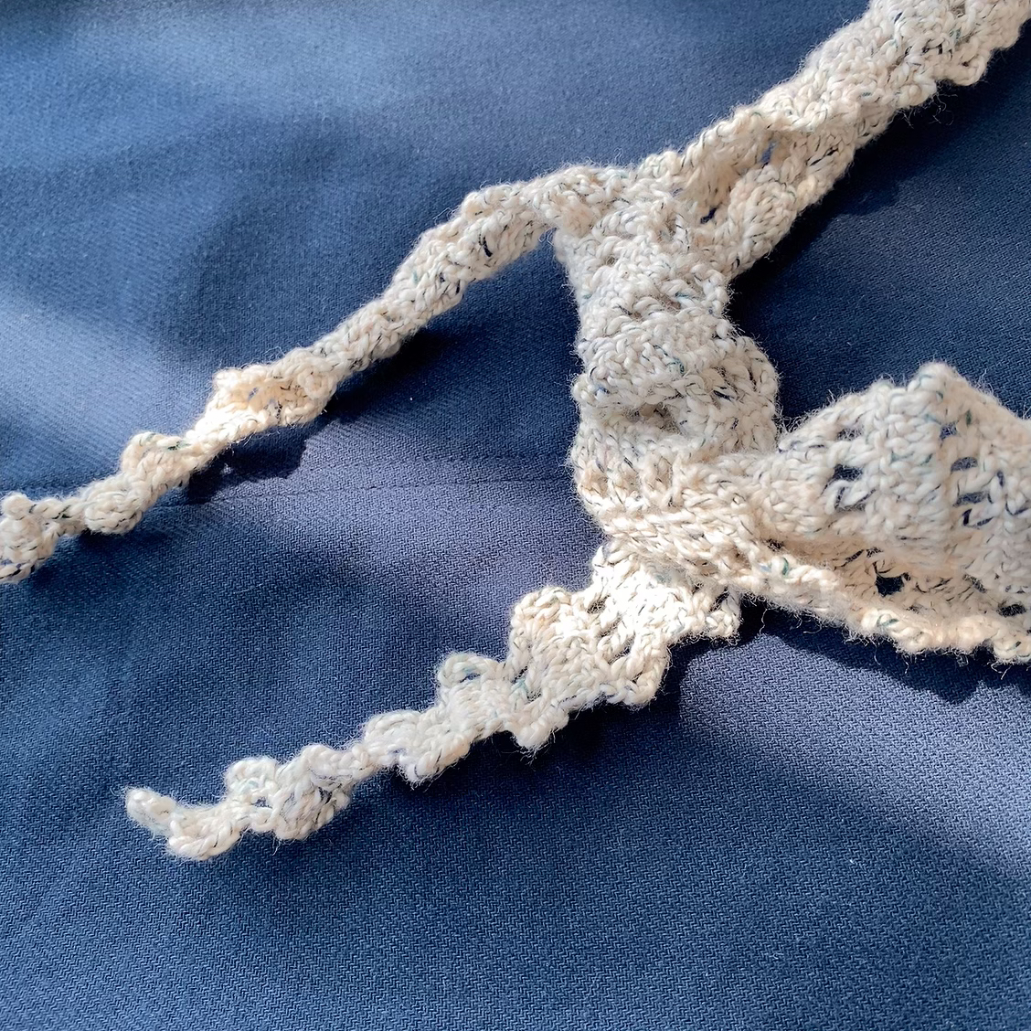 桃喜秋款手工棉线小围巾