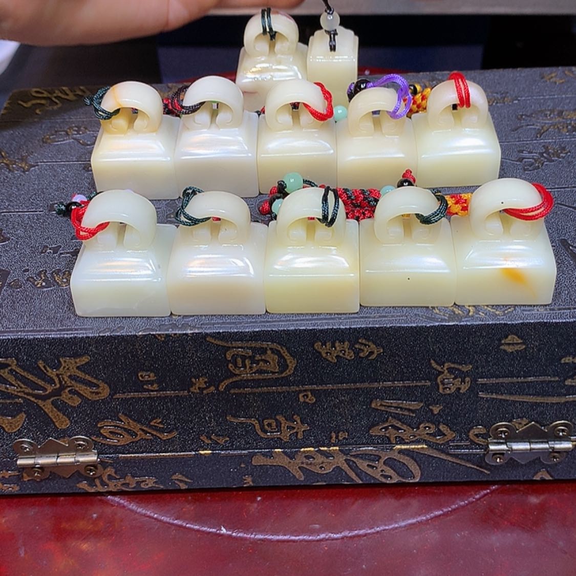 【闪购商品】后*轩寿山石10