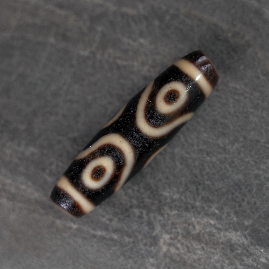 上肯老超爆砂水纹金刚六眼条纹玛瑙43.5*11.8