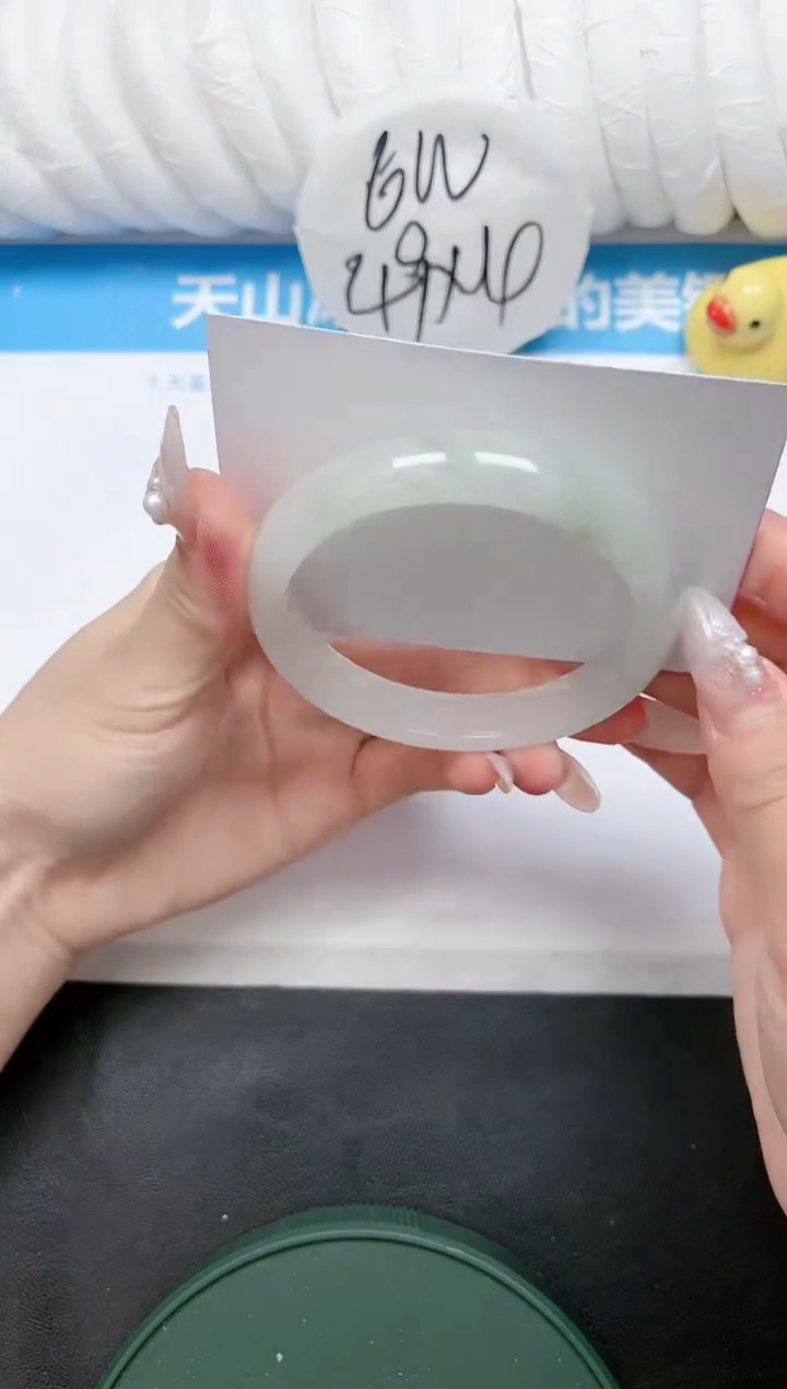 【闪购商品】石英质玉手镯未镶嵌V183-58.7