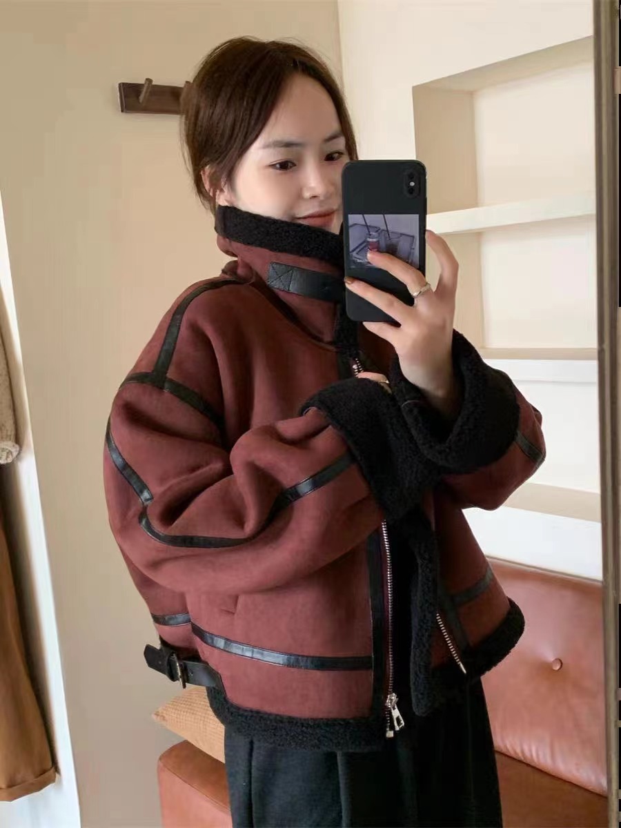 秋冬加厚皮毛一体短款外套女2023新款鹿皮绒复古气质棉服潮韩版