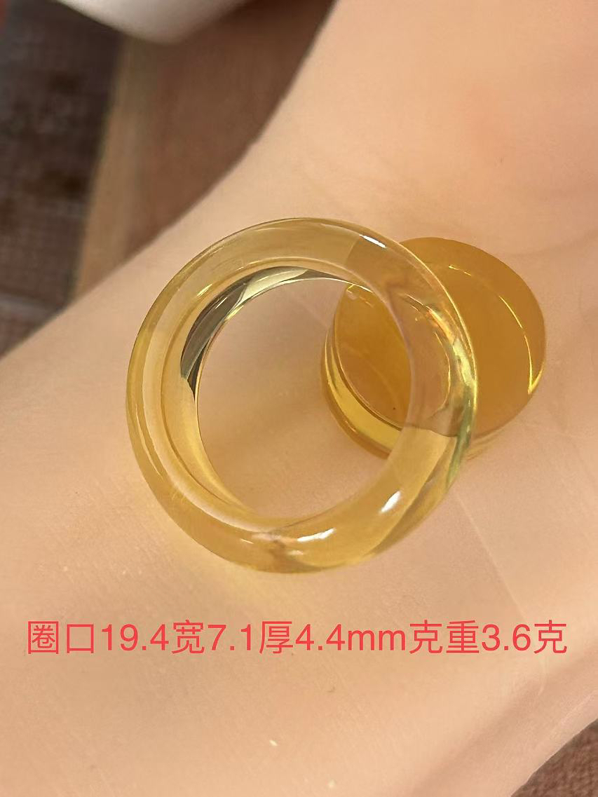 【萍姐珠宝】缅甸琥珀天然原矿精品金珀特色天空蓝戒圈