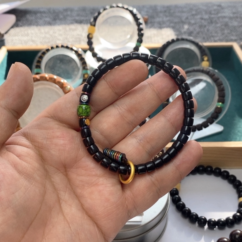 【闪购商品】椰蒂吊坠