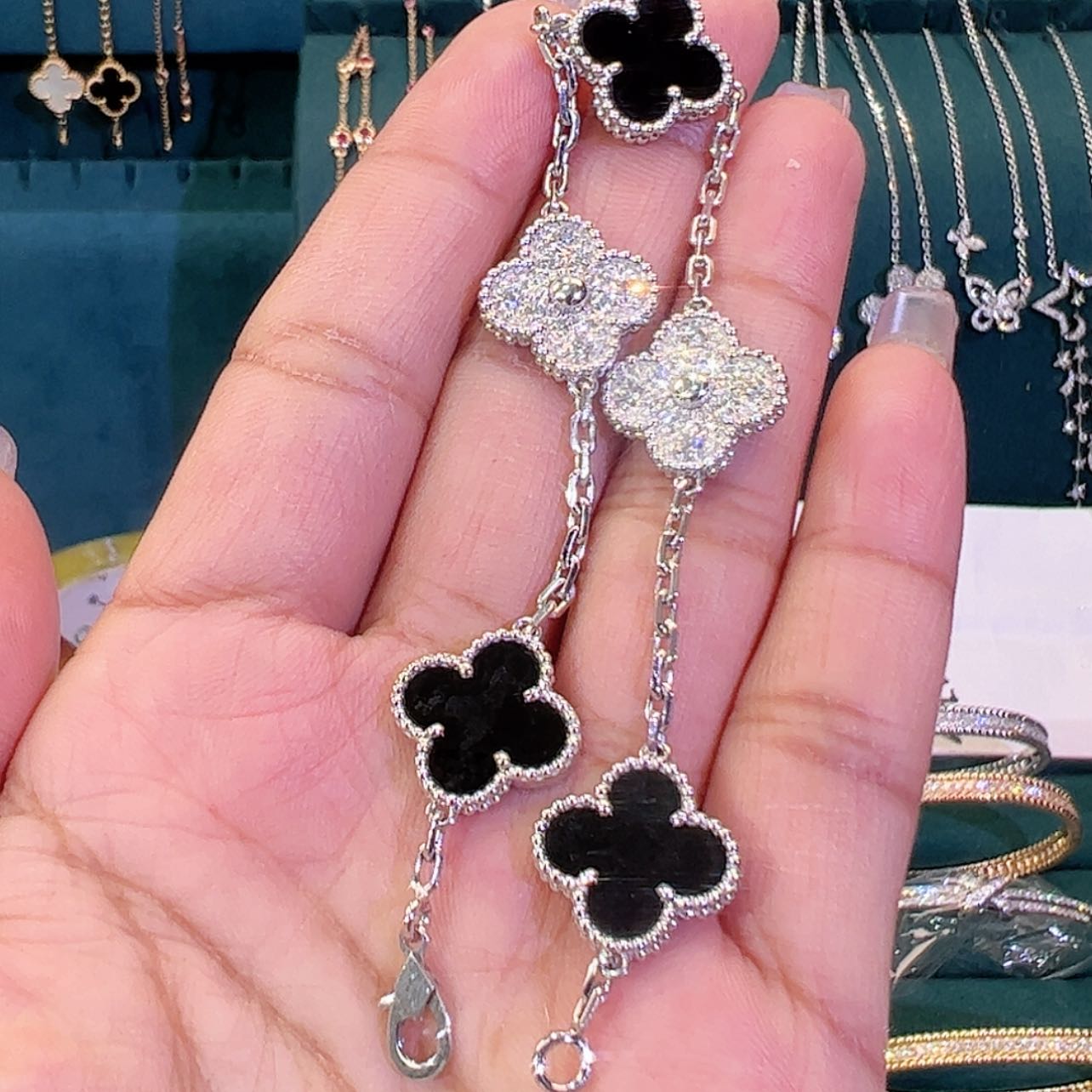 【闪购商品】钻石手链18K金镶嵌